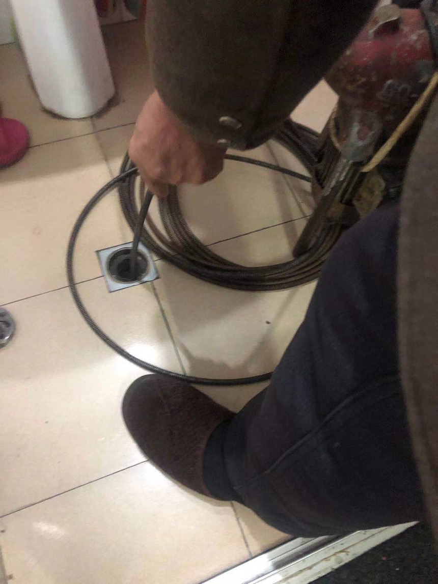 西湖下水道贵重物品打捞