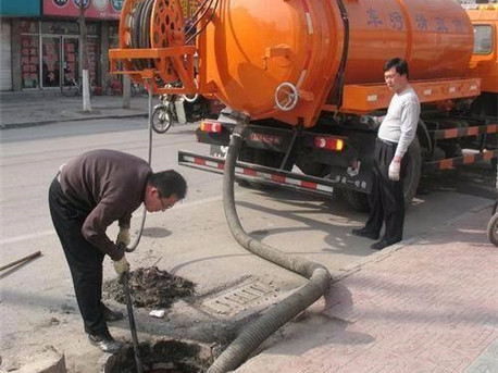 西湖清掏化粪池，健康生活从这里开始