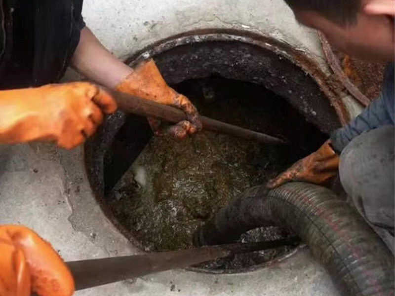 西湖化油池、化粪池清理要做哪些安全措施？